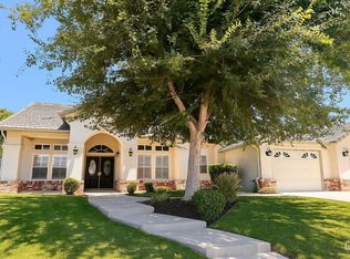 4812 Prairie Meadows Way, Bakersfield, CA 93312