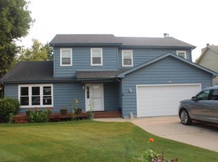 1136 Ten Pin Ln, Zion, IL 60099