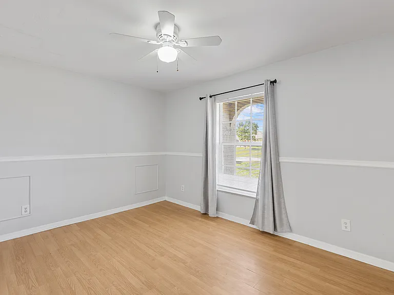 2215 SW 12th Pl — Photo 14