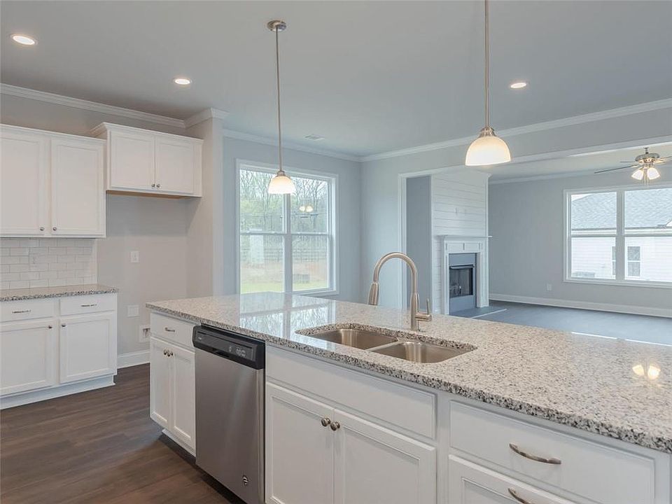 5161 Parkwood Dr, Flowery Branch, GA 30542 Zillow