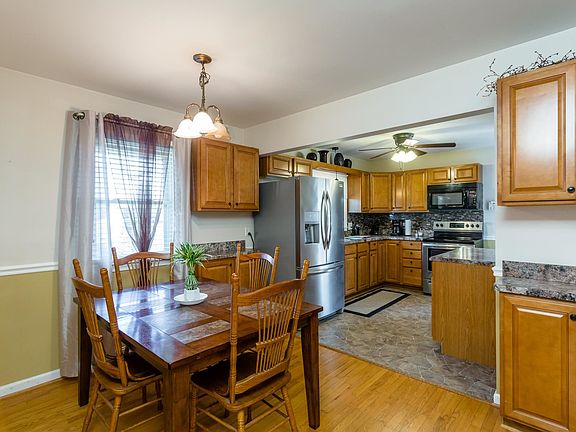 5th image of 3516 Shen Lake Dr