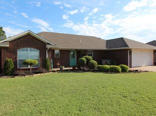 108 Calhoon St, Elk City, OK 73644