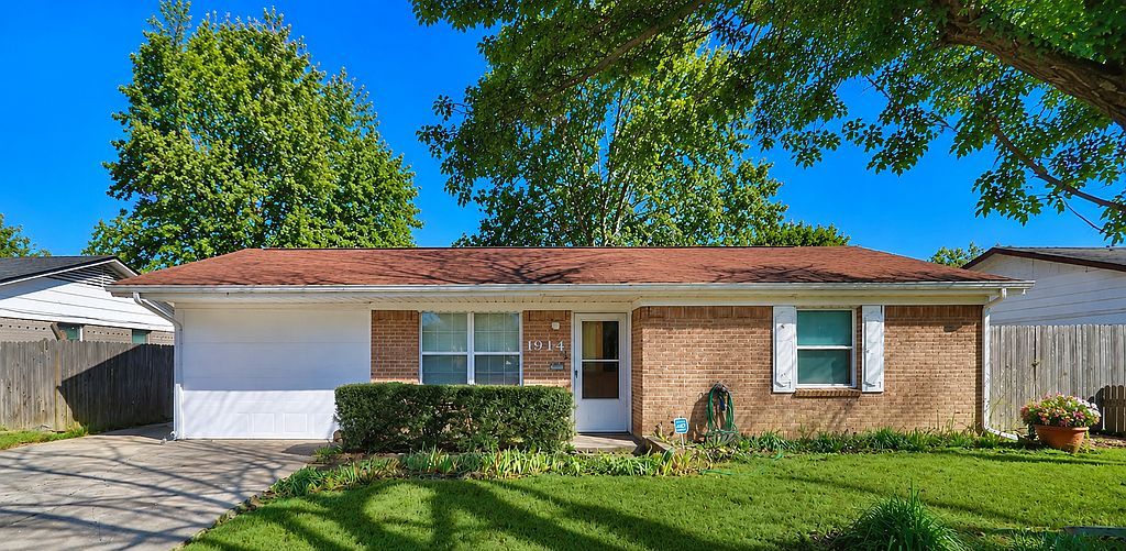 1914 Del Oak Dr - Property Image