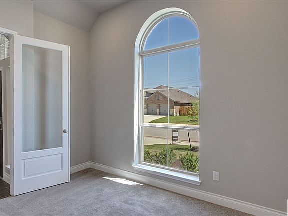 5th image of 2968 High Meadow St