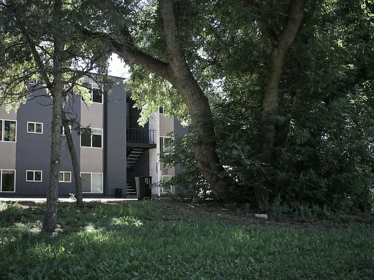 Grand West at Briarwood — Photo 8