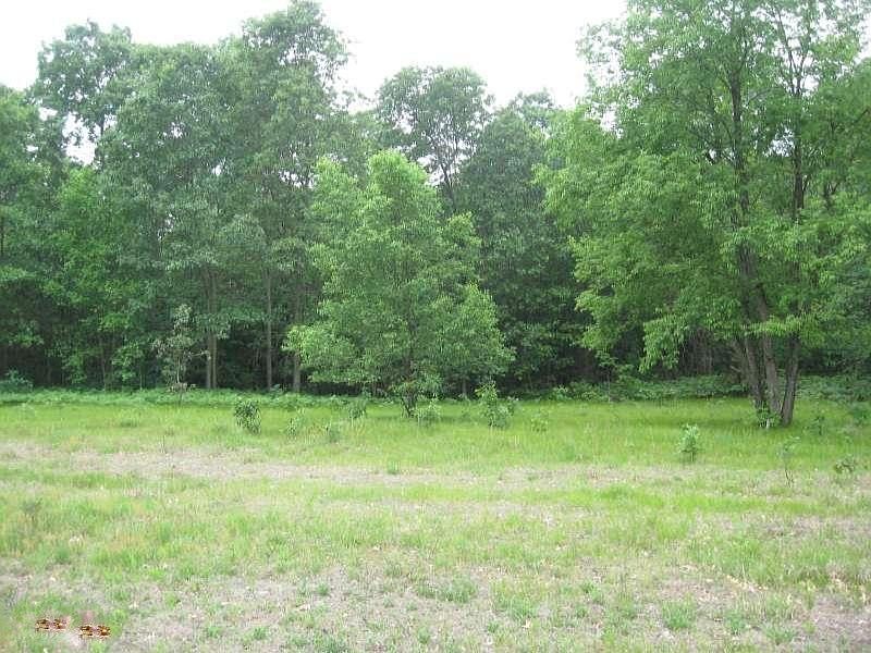 2nd image of W River Rd
