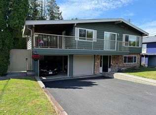 10834 84th Ave, Delta, BC V4C2L4