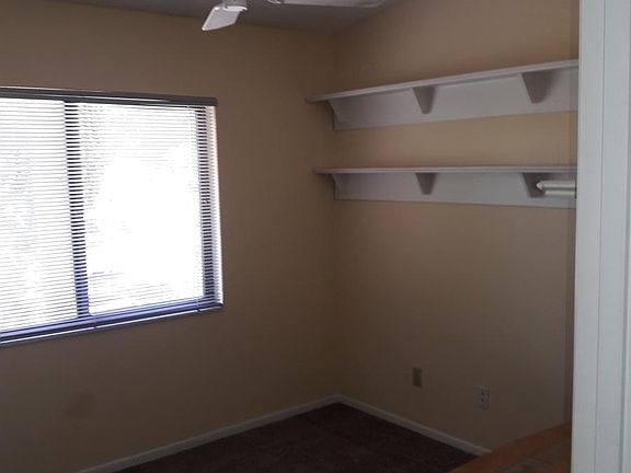 5th image of 3607 Whispering Oaks Ln