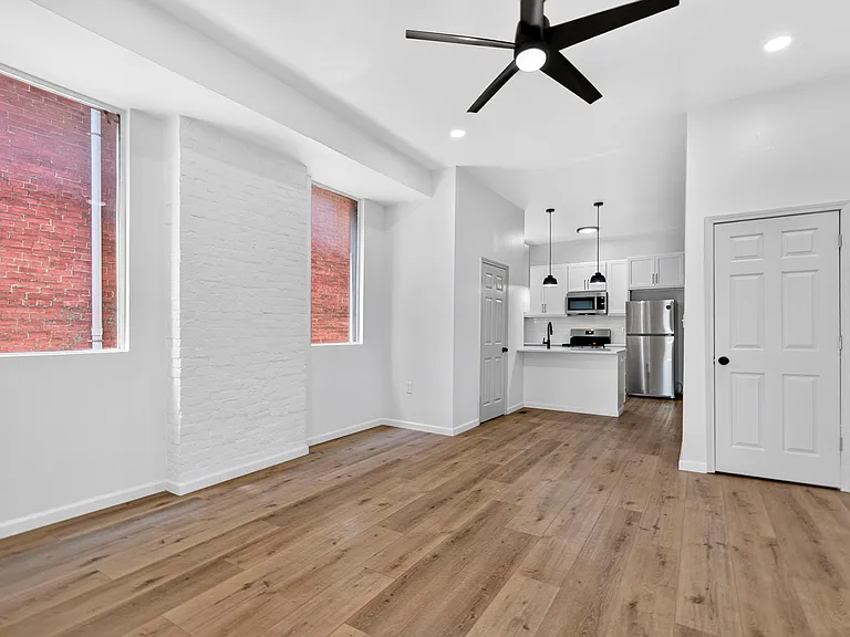 3647 Wisconsin Ave — Photo 15