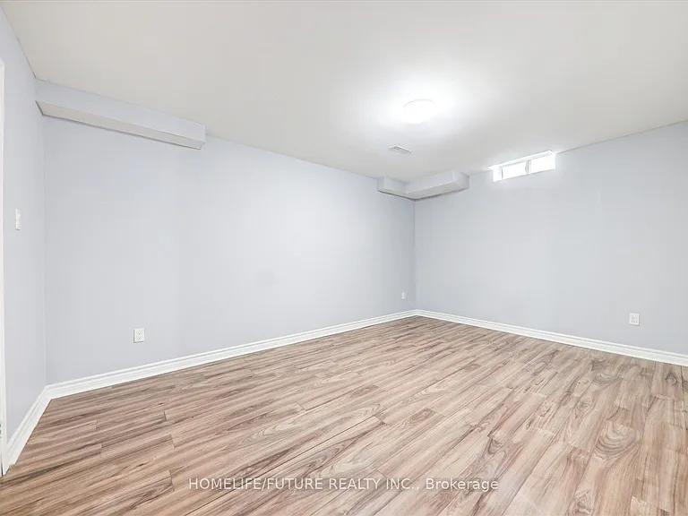 10 Gristone Cres #BASEMENT — Photo 11
