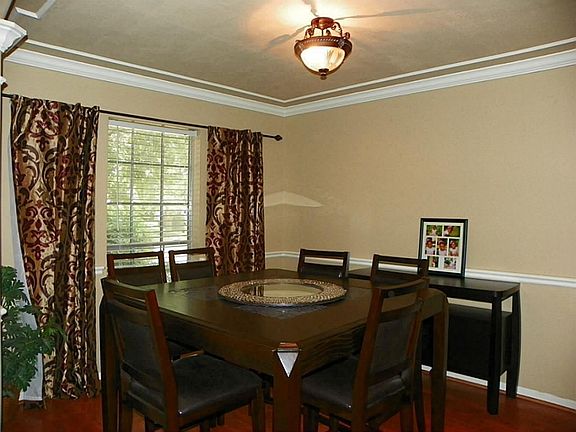 Formal dining