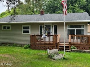 9008 Beard Rd, Laingsburg, MI 48848