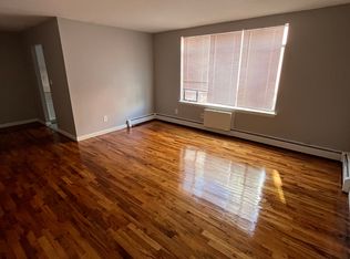 33 Imlay St APT 101, Hartford, CT 06105