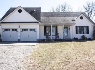 33611 E Neil Chiles Rd, Buckner, MO 64016