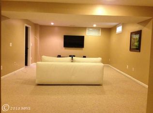 8829 Carpenters Hall Dr, Lorton, VA 22079