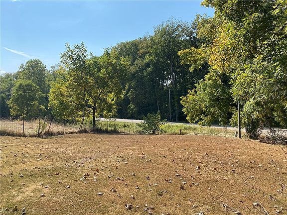 3rd image of 19600 E County Road 780n