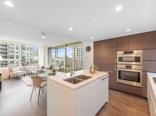 5508 Hollybridge Way #703, Richmond, BC V7C 0C7