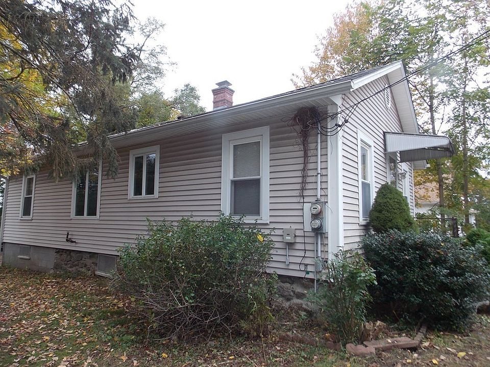 2nd image of 14 Highland Ave