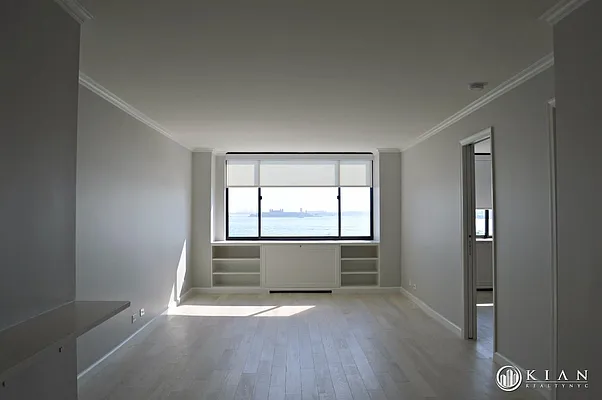 Rented by Kian Realty | media 20