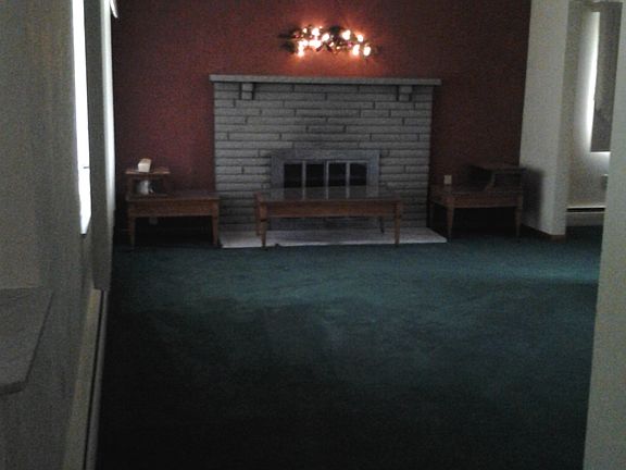 livingroom fireplace