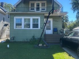 354 Shepard Ave, Buffalo, NY