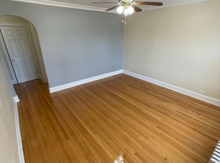 816 E 84th St #1, Chicago, IL 60619