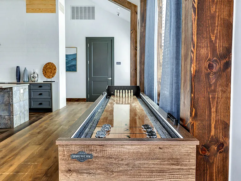 Farmhaus Apartments — Photo 19
