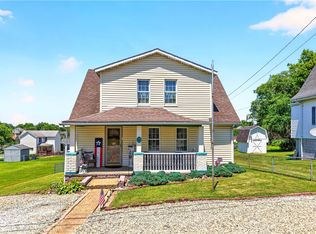 11 Highland Ave, Mount Pleasant, PA 15666