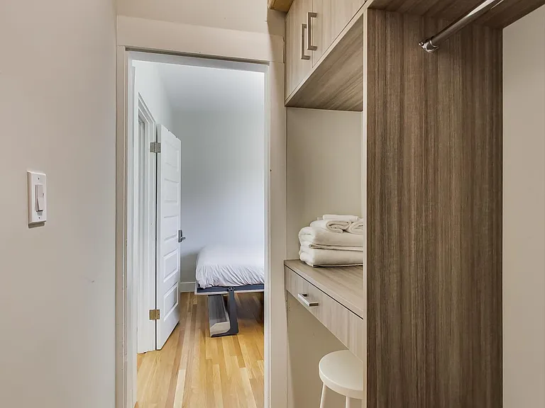 unit closet
