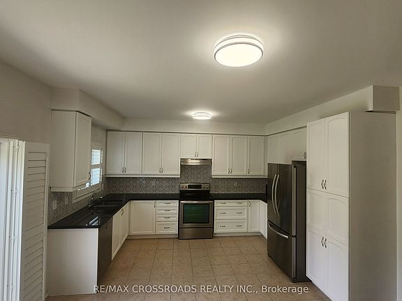3rd image of 73 Eakin Mill Rd