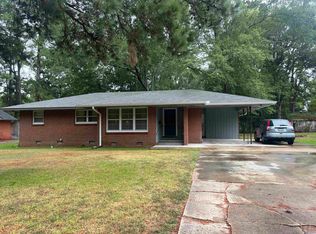 1400 W 36th Ave, Pine Bluff, AR 71603