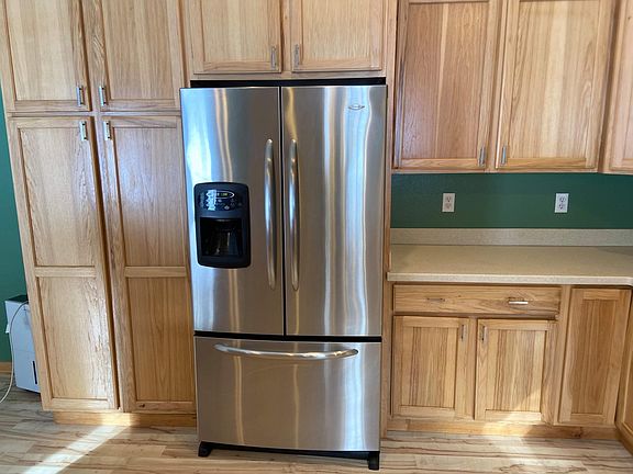 5th image of 1750 W Kanabec Dr