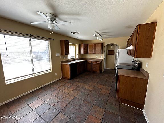2nd image of 12887 W Cambridge Ave