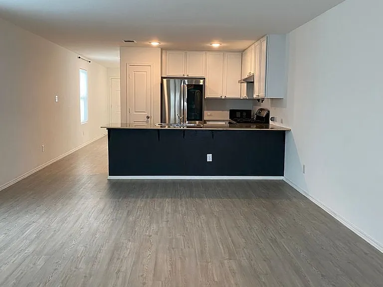 14527 Greenfield Ml — Photo 3