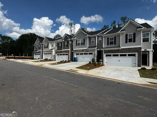 308 Elgin Dr, Lawrenceville, GA 30045