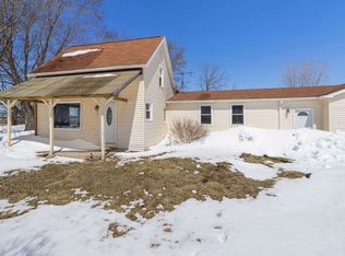 W8102 State Road 54, Shiocton, WI 54170