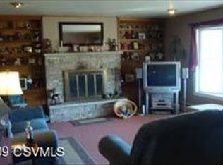 27 Vertie Ln, Milton, PA 17847