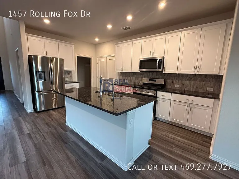 1457 Rolling Fox Dr — Photo 6