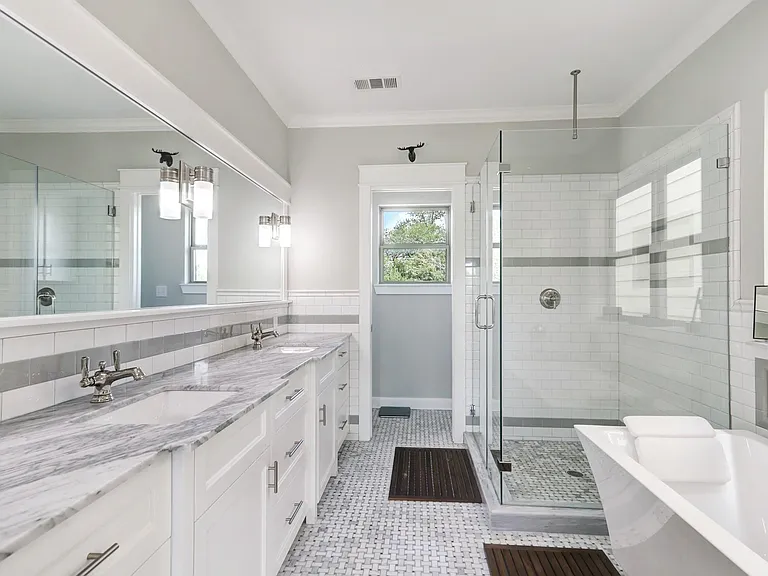 1706 Francis St #B — Photo 13