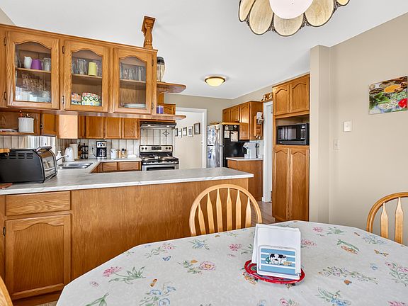 4th image of 14221 McKechnie Rd