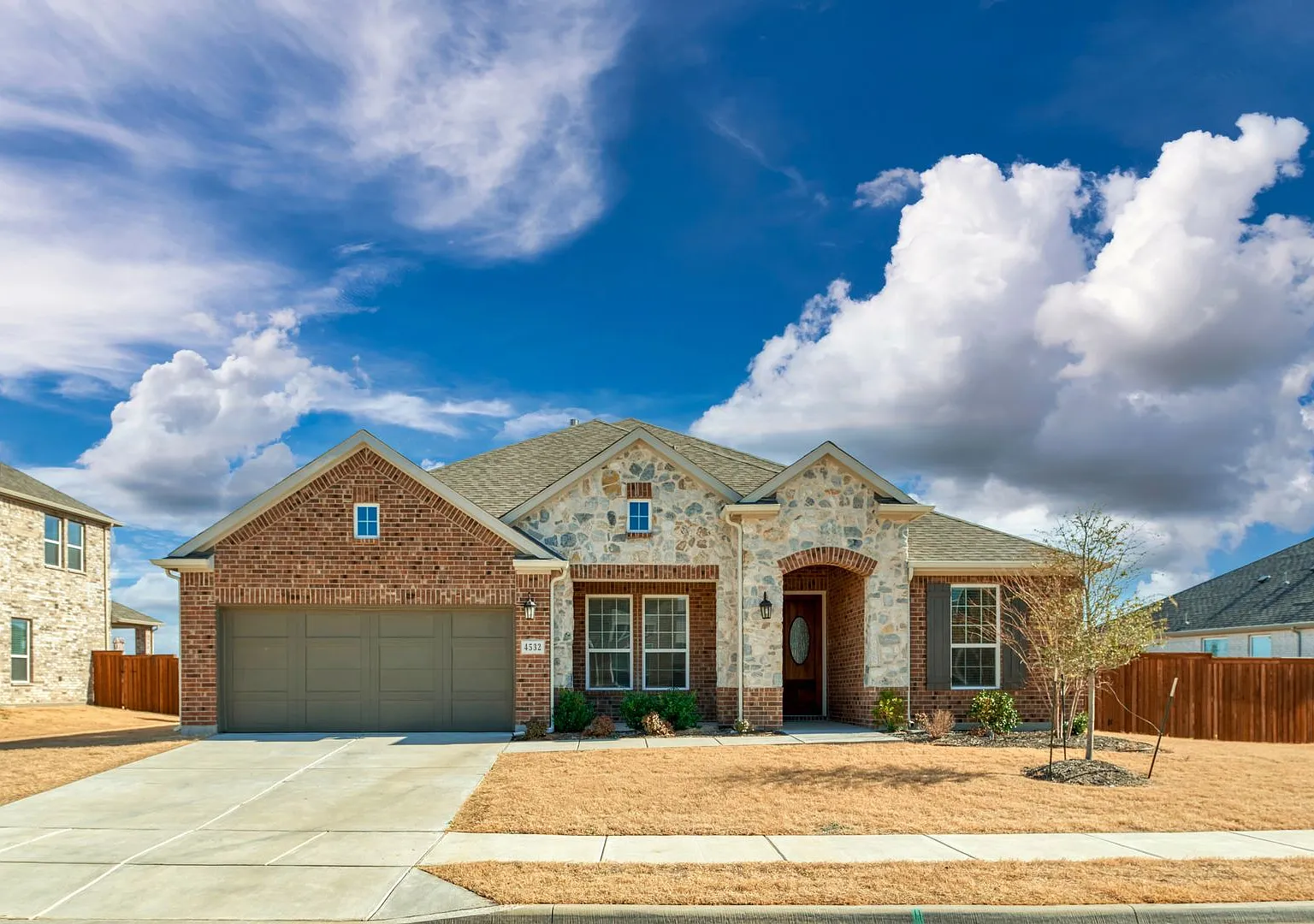 Beautiful 4 Bedroom, 3 Car Garage, Single Story Home in Celina! — Photo 1