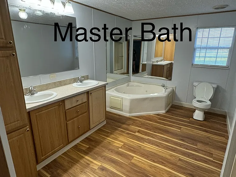 224 Toomey Ln — Photo 9