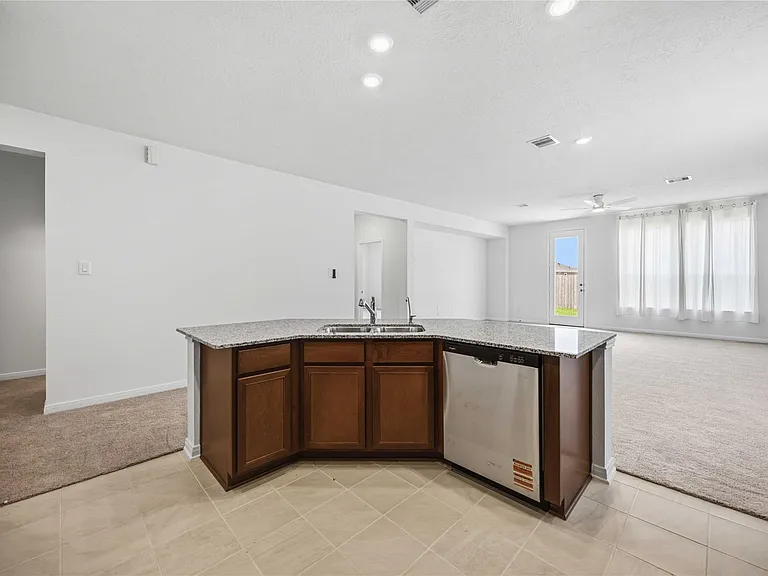 18206 Spruce Cottage Dr — Photo 9