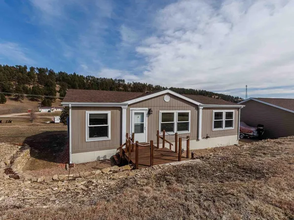 8523 S Blucksberg Ct, Sturgis, SD 57785