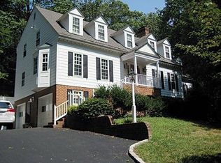 108 Roslyn Hills Dr, Henrico, VA 23229