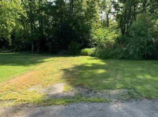 1 Country Ln, East Peoria, IL 61611