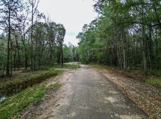 N Westwood Dr, Conroe, TX 77302