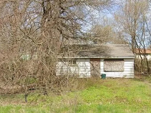 2224 E 20th Ave, Gary, IN 46407