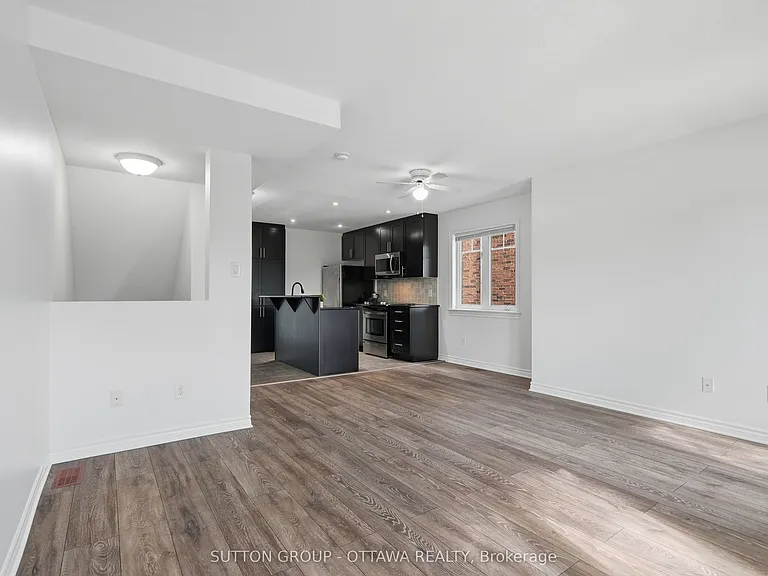 2563 Longfields Dr — Photo 17