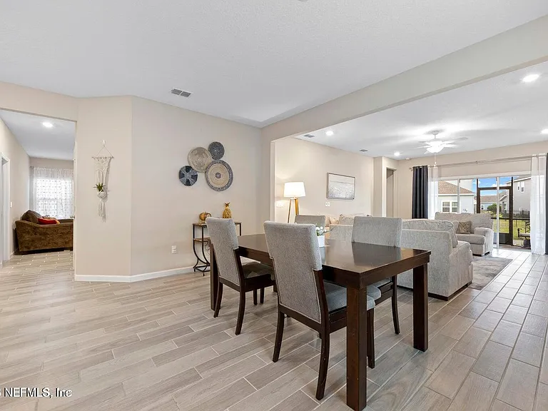 1780 Amberly Dr — Photo 22
